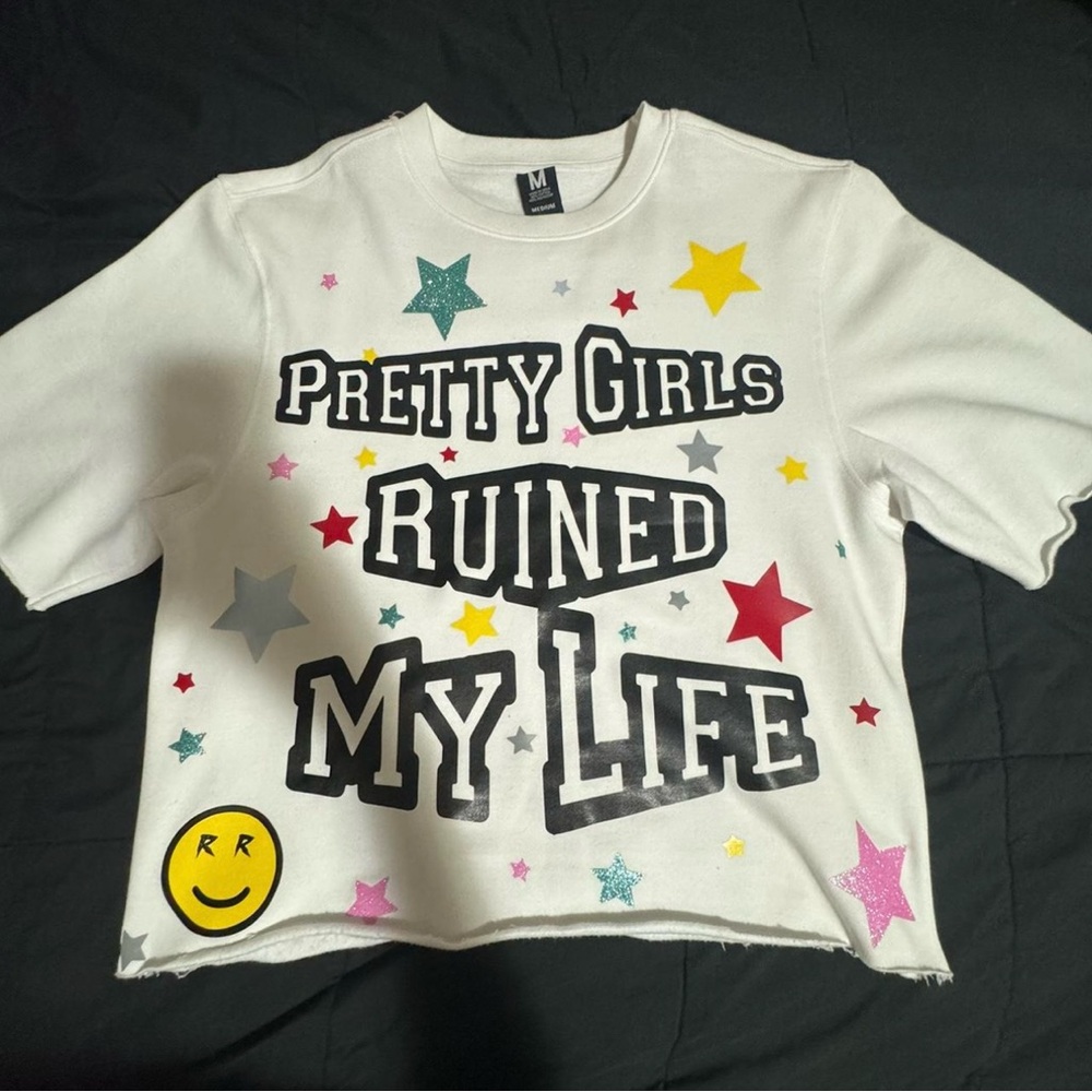 Pretty girls ruin life’s